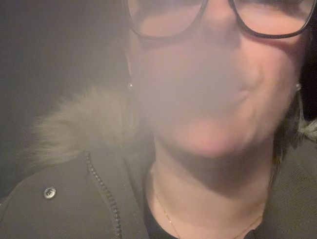 s*xyJanaHot Porno Video: Knalliger Rauch