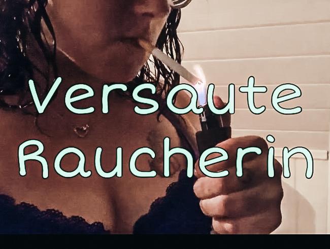 SexyJanaHot Porno Video: Versaute Raucherin